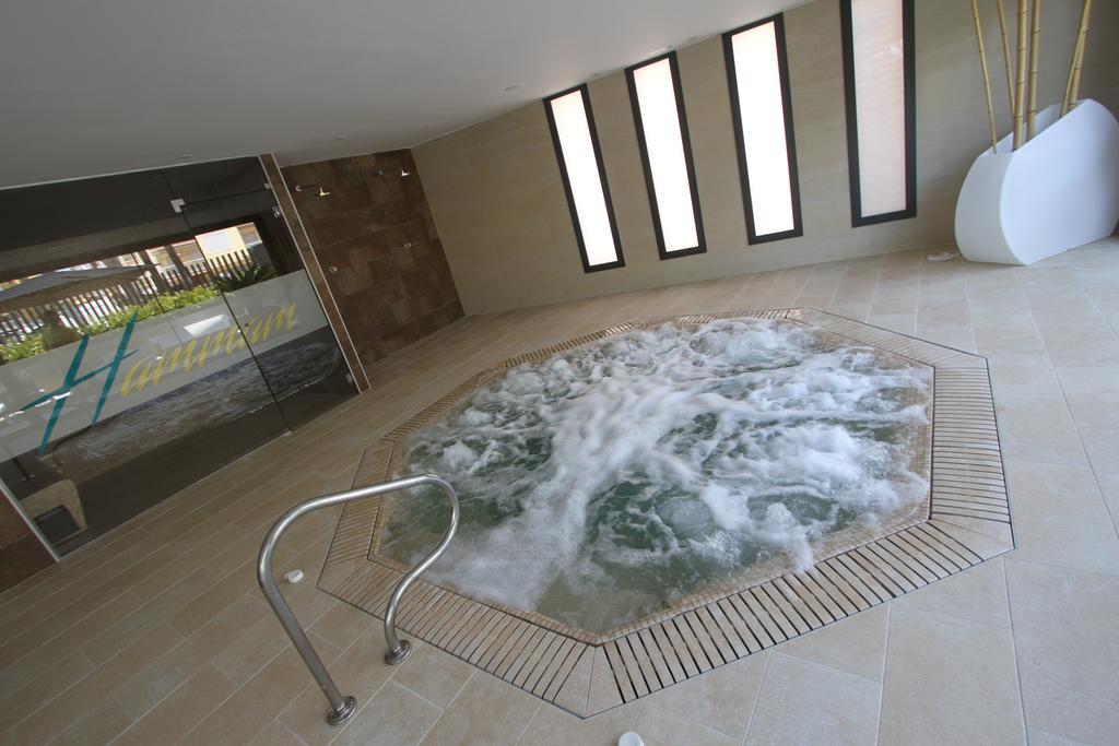 Apartamentos Cambrils Playa Spa 외부 사진