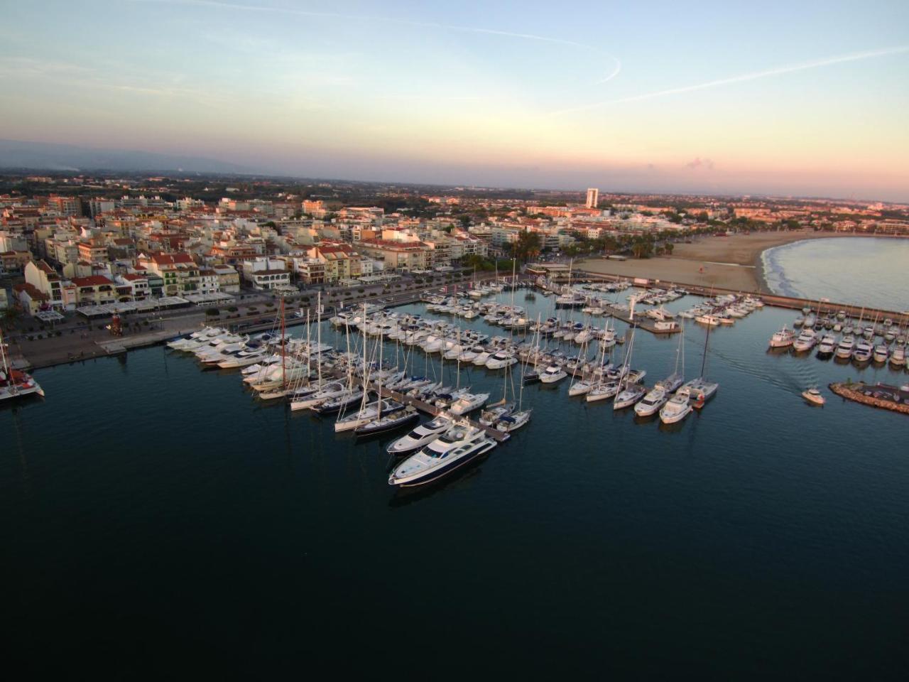 Apartamentos Cambrils Playa Spa 외부 사진